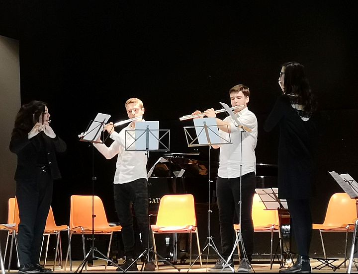 4studenti in concerto.jpg