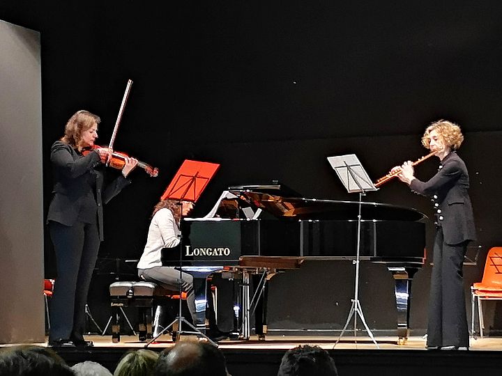 7studenti in concerto.jpg